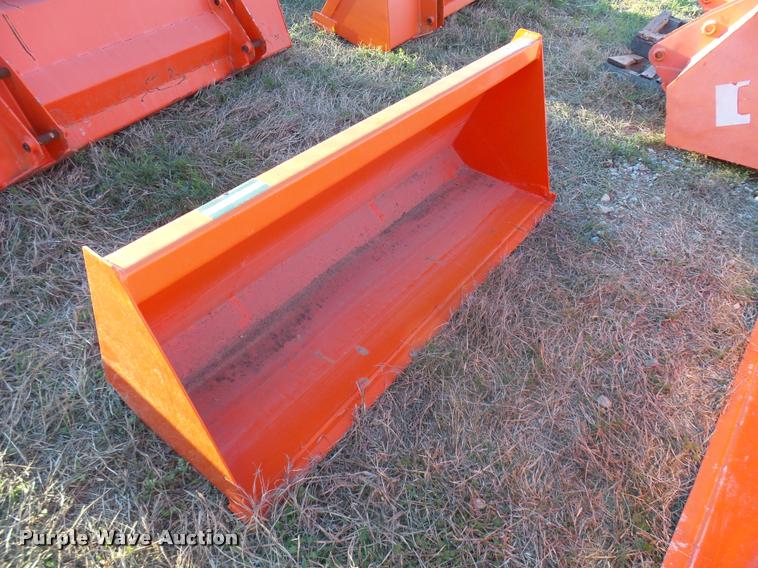 image for item DG9723 Kubota loader bucket