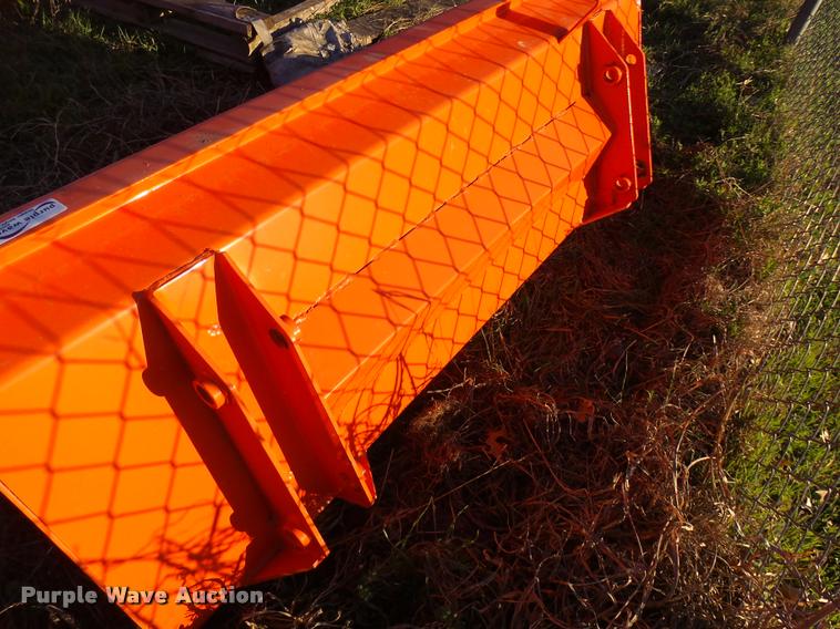image for item DG9725 Kubota loader bucket