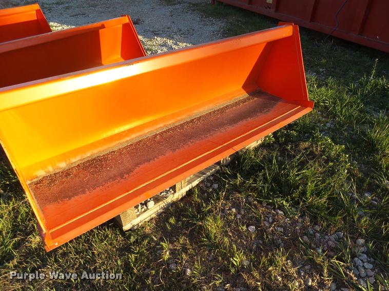 image for item DG9729 Kubata L2283 bucket