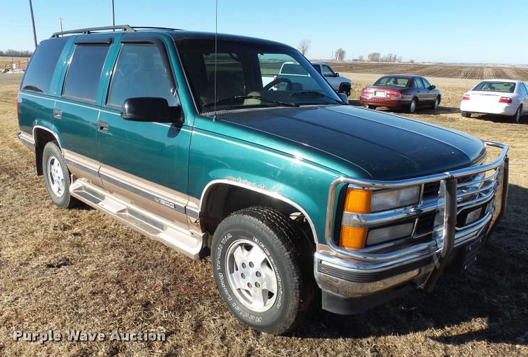 image for item DH9506 1995 Chevrolet Tahoe SUV