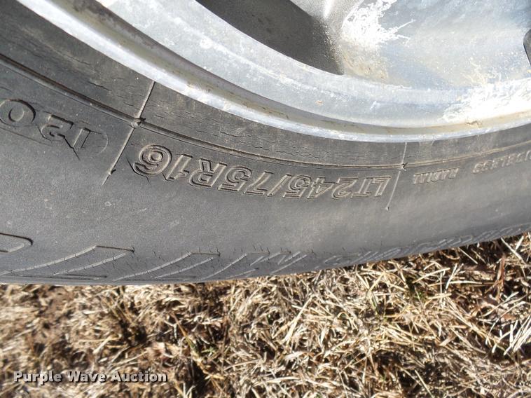 image for item DH9506 1995 Chevrolet Tahoe SUV