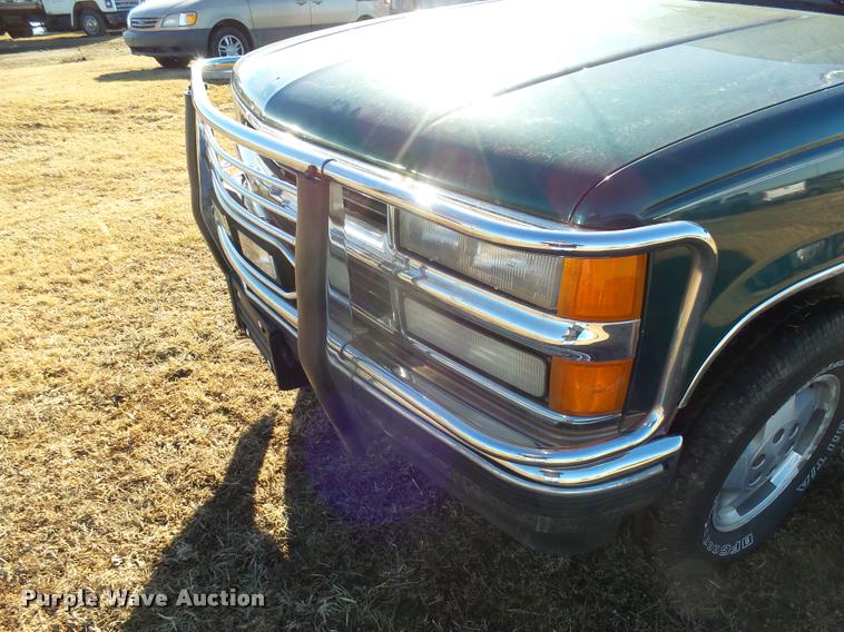 image for item DH9506 1995 Chevrolet Tahoe SUV