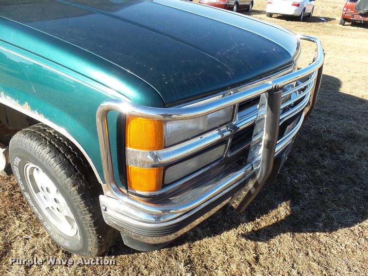 image for item DH9506 1995 Chevrolet Tahoe SUV