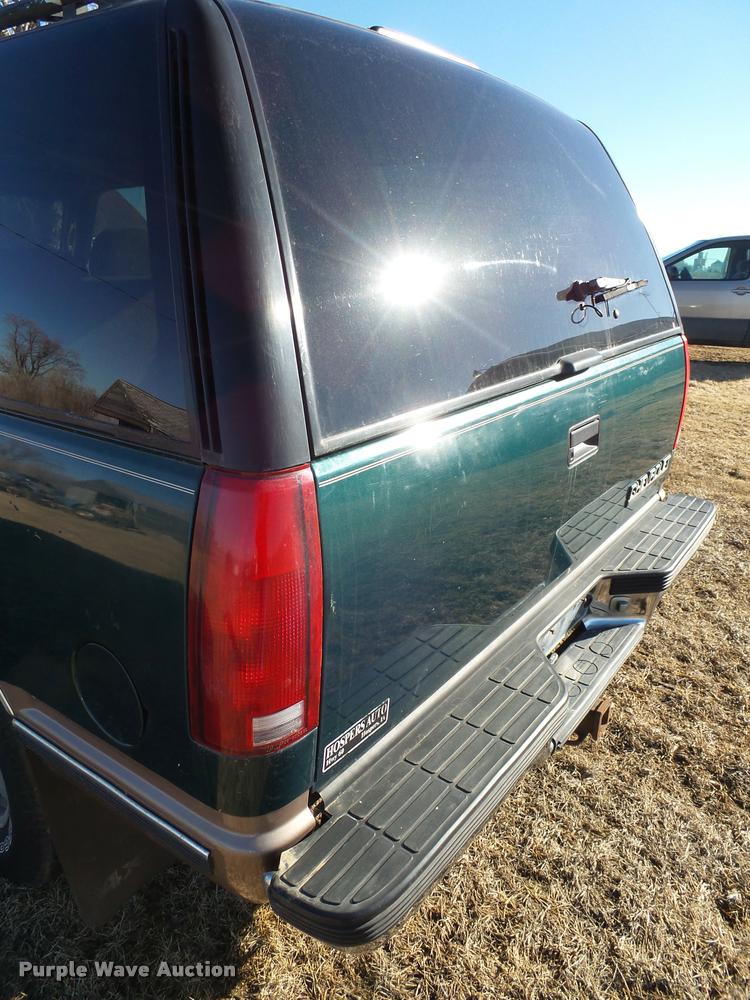 image for item DH9506 1995 Chevrolet Tahoe SUV