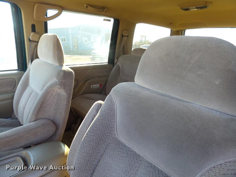 image for item DH9506 1995 Chevrolet Tahoe SUV