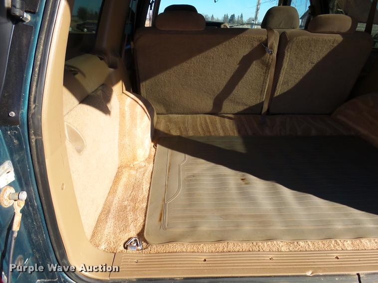 image for item DH9506 1995 Chevrolet Tahoe SUV