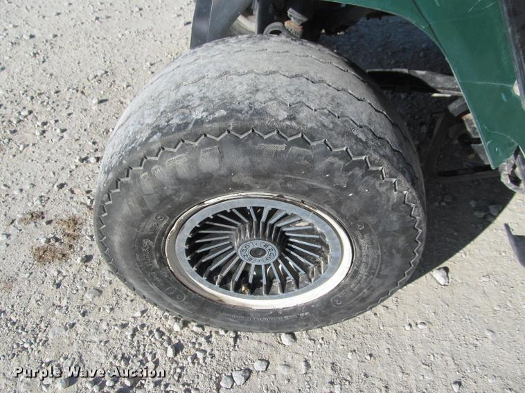 image for item DT9233 Ez-go golf cart