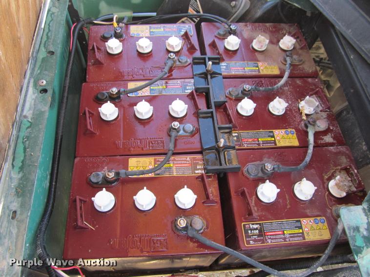 image for item DT9233 Ez-go golf cart