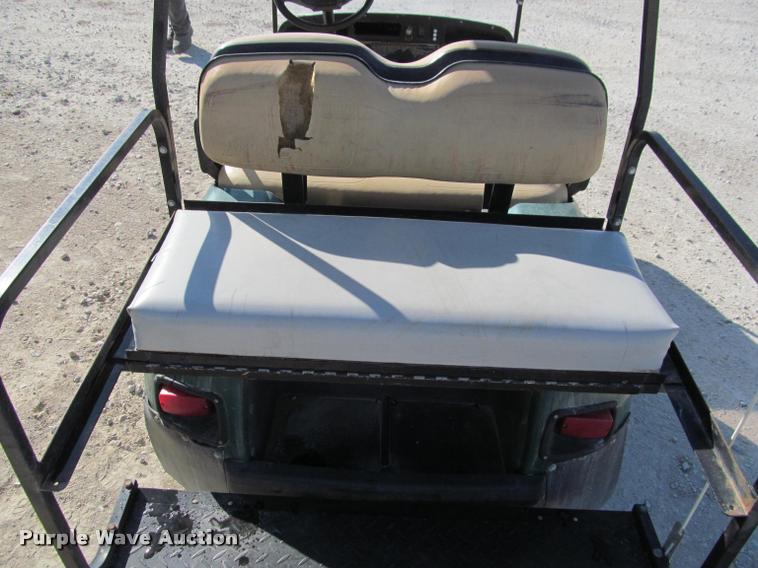 image for item DT9233 Ez-go golf cart