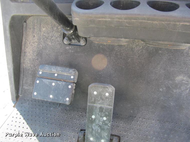 image for item DT9233 Ez-go golf cart