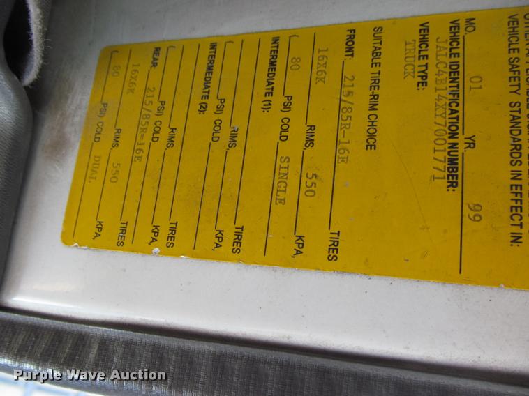 image for item DT9234 2000 Isuzu NPR truck cab and chassis