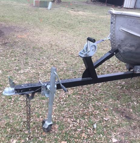 image for item F1724 Richline v-bottom aluminum boat