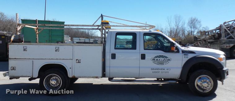 image for item J1571 2011 Ford F450 Super Duty utility truck