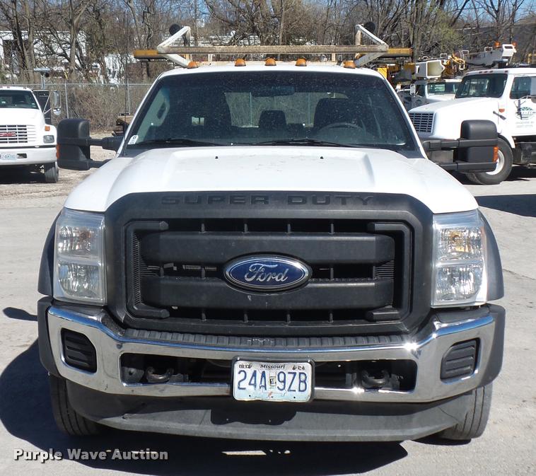 image for item J1571 2011 Ford F450 Super Duty utility truck