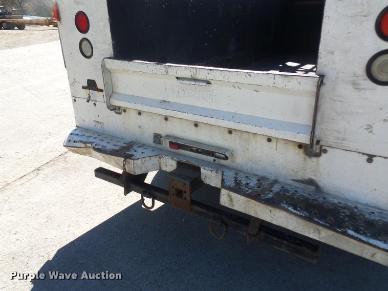 image for item J1571 2011 Ford F450 Super Duty utility truck