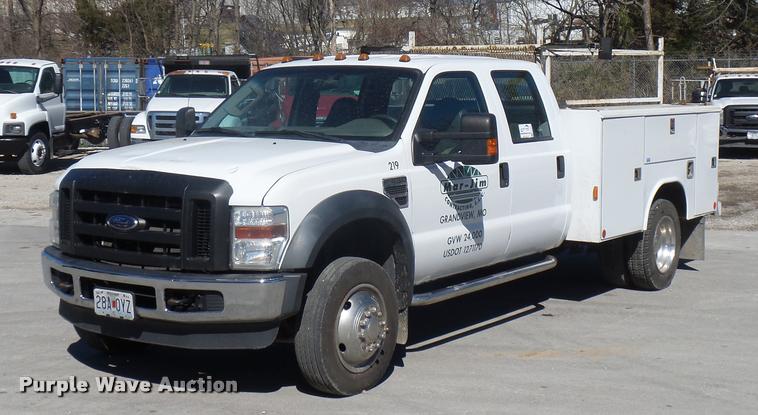 image for item J1572 2010 Ford F450 Super Duty utility truck