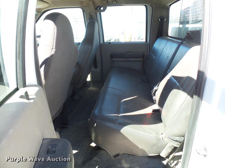 image for item J1572 2010 Ford F450 Super Duty utility truck