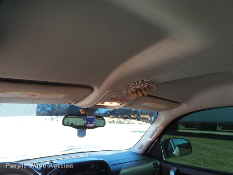 image for item J2631 2013 Chevrolet Silverado 2500HD Crew Cab pickup truck