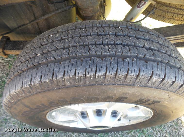 image for item J2631 2013 Chevrolet Silverado 2500HD Crew Cab pickup truck