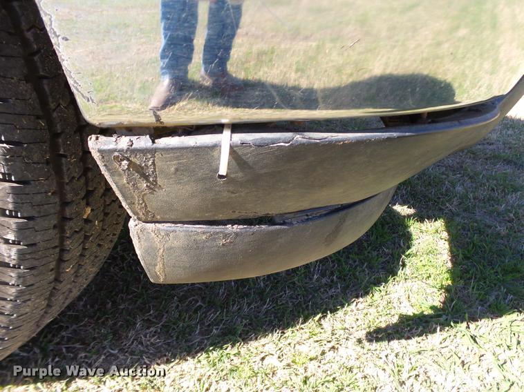 image for item J2631 2013 Chevrolet Silverado 2500HD Crew Cab pickup truck