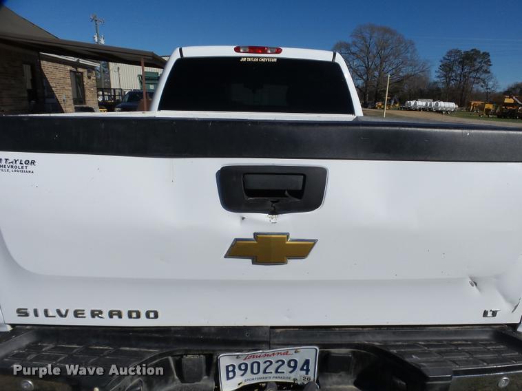 image for item J2631 2013 Chevrolet Silverado 2500HD Crew Cab pickup truck