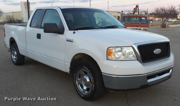 image for item J5716 2007 Ford F150 XLT SuperCab pickup truck