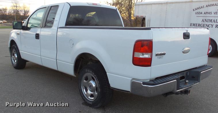 image for item J5716 2007 Ford F150 XLT SuperCab pickup truck