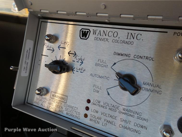 image for item K3319 2001 Sterling SC8000 street sweeper truck