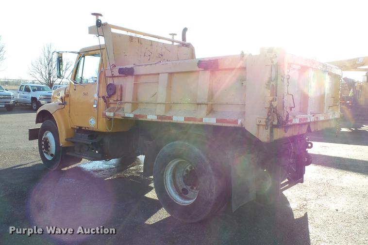 image for item K3320 1997 International 4900 dump truck