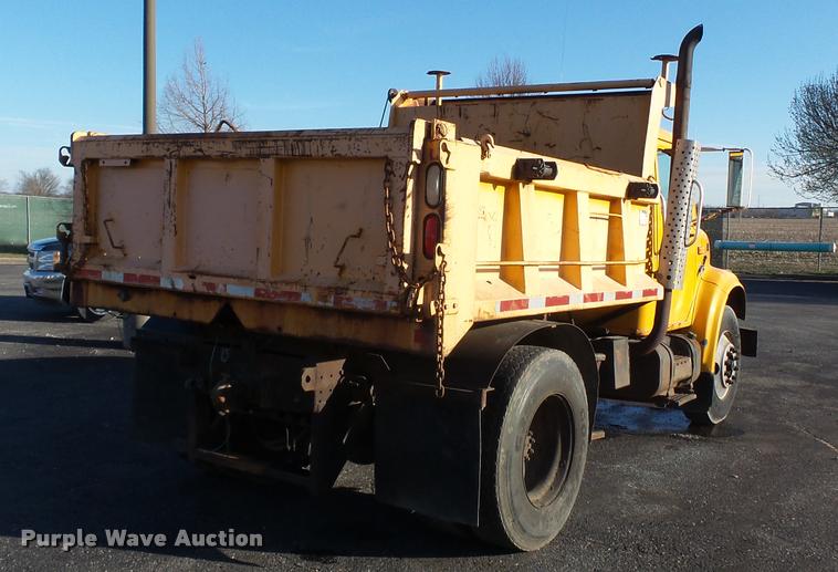 image for item K3320 1997 International 4900 dump truck