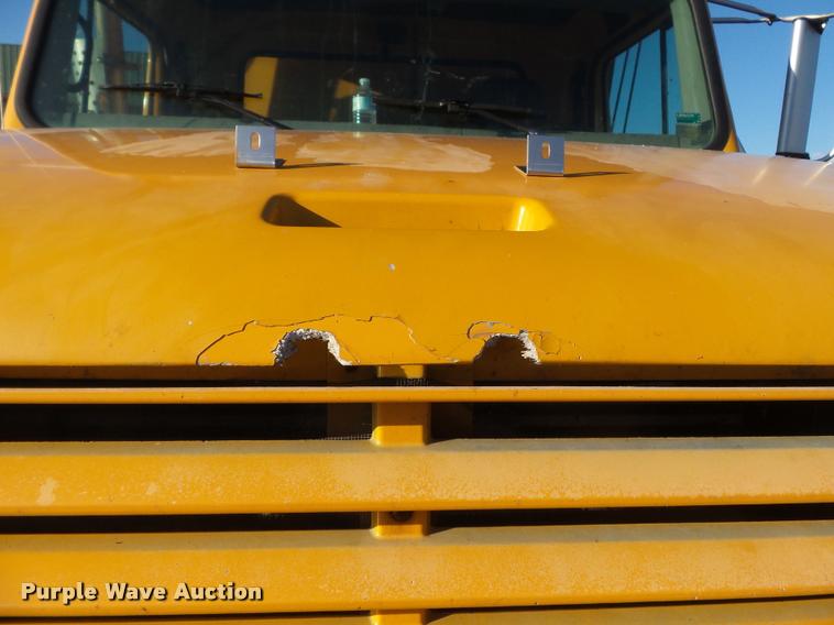 image for item K3320 1997 International 4900 dump truck