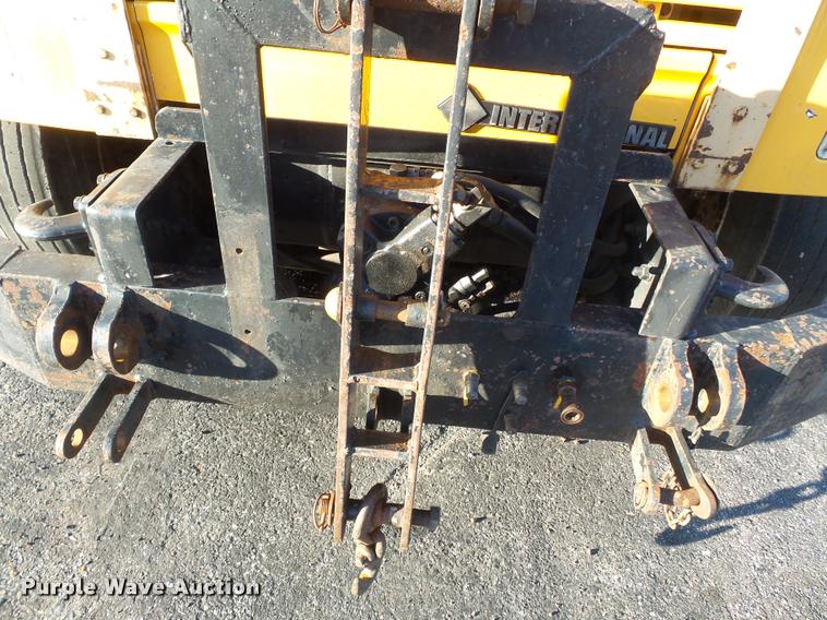 image for item K3320 1997 International 4900 dump truck