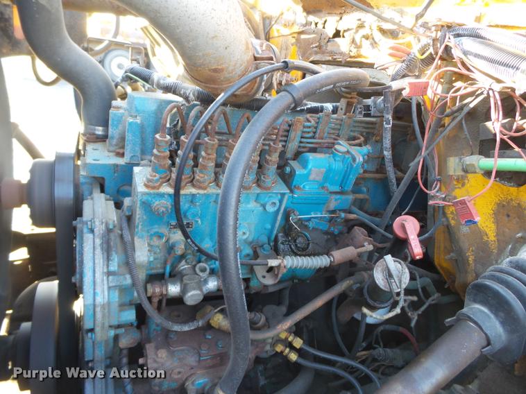 image for item K3320 1997 International 4900 dump truck