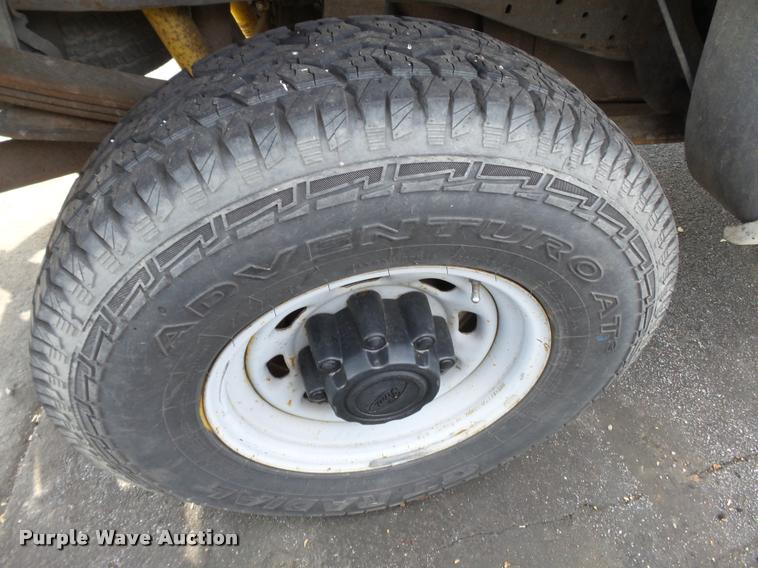 image for item K3325 2003 Ford F250 SuperCab pickup truck