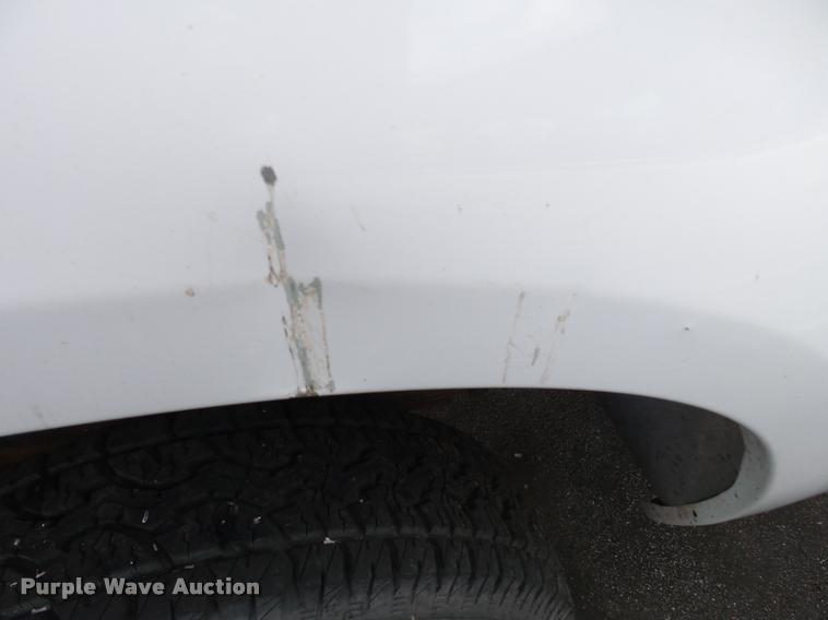 image for item K3325 2003 Ford F250 SuperCab pickup truck