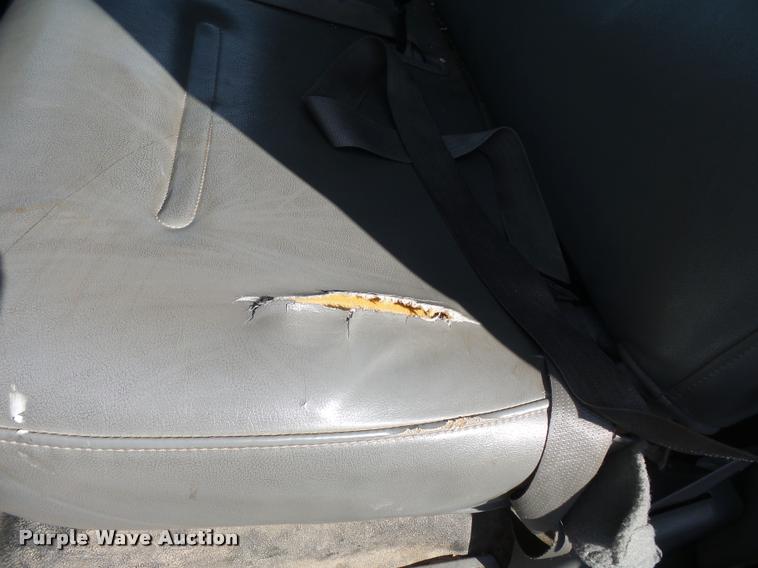 image for item K3325 2003 Ford F250 SuperCab pickup truck