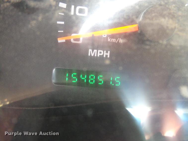 image for item K3325 2003 Ford F250 SuperCab pickup truck