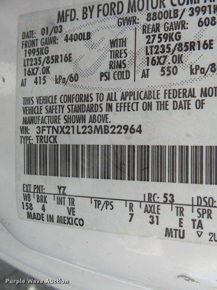 image for item K3325 2003 Ford F250 SuperCab pickup truck