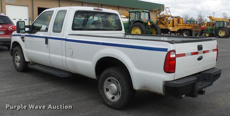 image for item K3332 2008 Ford F350 Super Duty SuperCab pickup truck
