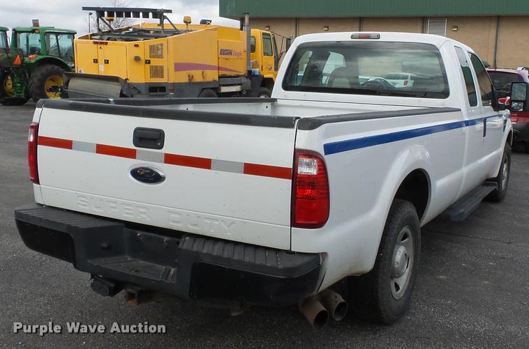 image for item K3332 2008 Ford F350 Super Duty SuperCab pickup truck