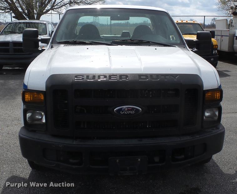 image for item K3332 2008 Ford F350 Super Duty SuperCab pickup truck