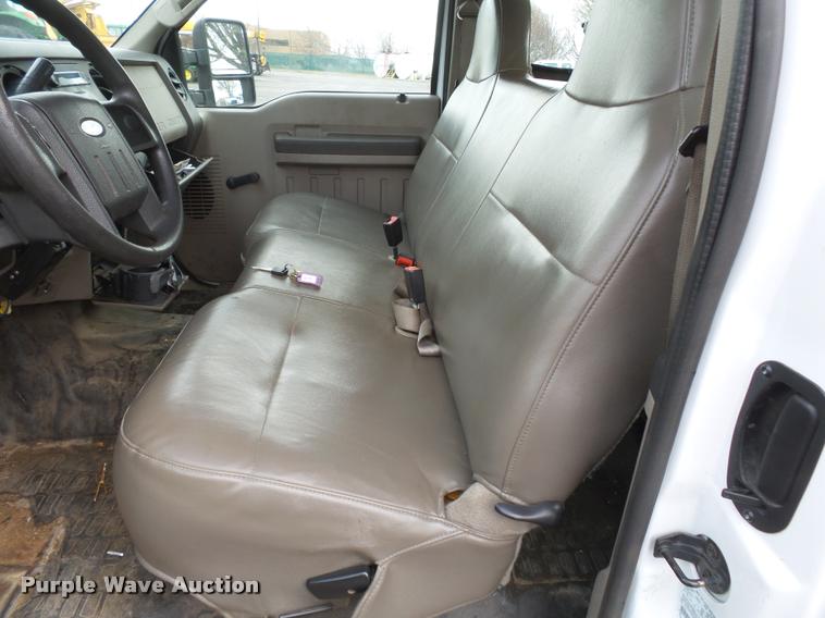 image for item K3332 2008 Ford F350 Super Duty SuperCab pickup truck