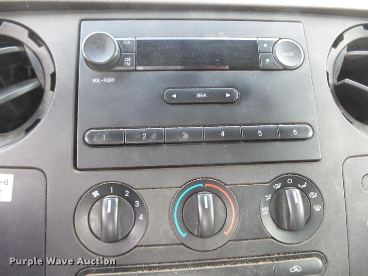 image for item K3332 2008 Ford F350 Super Duty SuperCab pickup truck