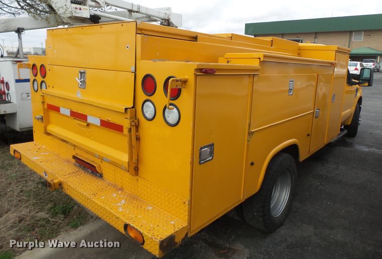 image for item K3333 2008 Ford F350 Super Duty utility bed pickup truck