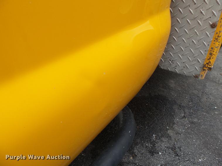 image for item K3333 2008 Ford F350 Super Duty utility bed pickup truck