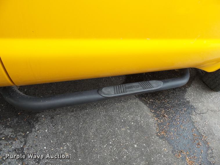 image for item K3333 2008 Ford F350 Super Duty utility bed pickup truck