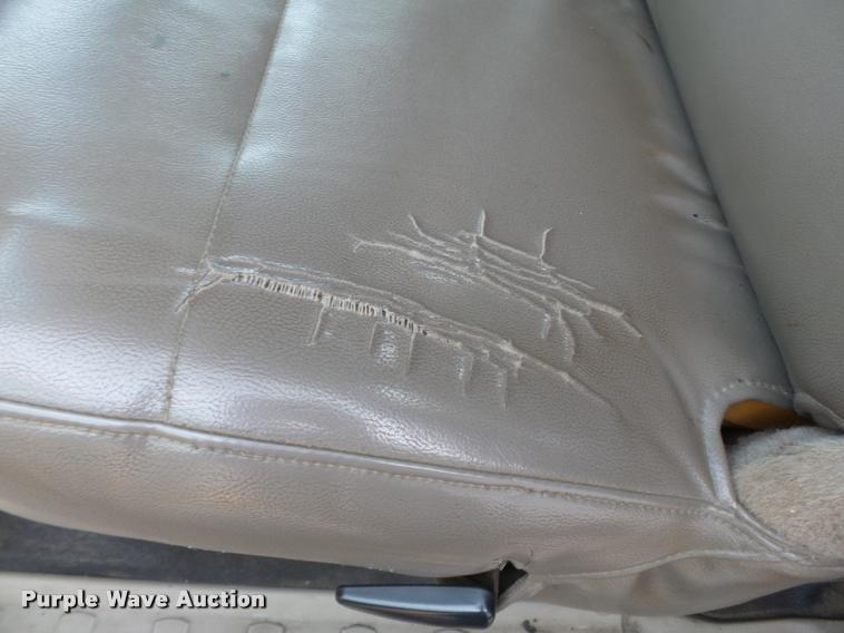 image for item K3333 2008 Ford F350 Super Duty utility bed pickup truck