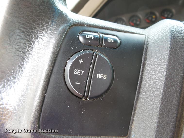 image for item K3333 2008 Ford F350 Super Duty utility bed pickup truck