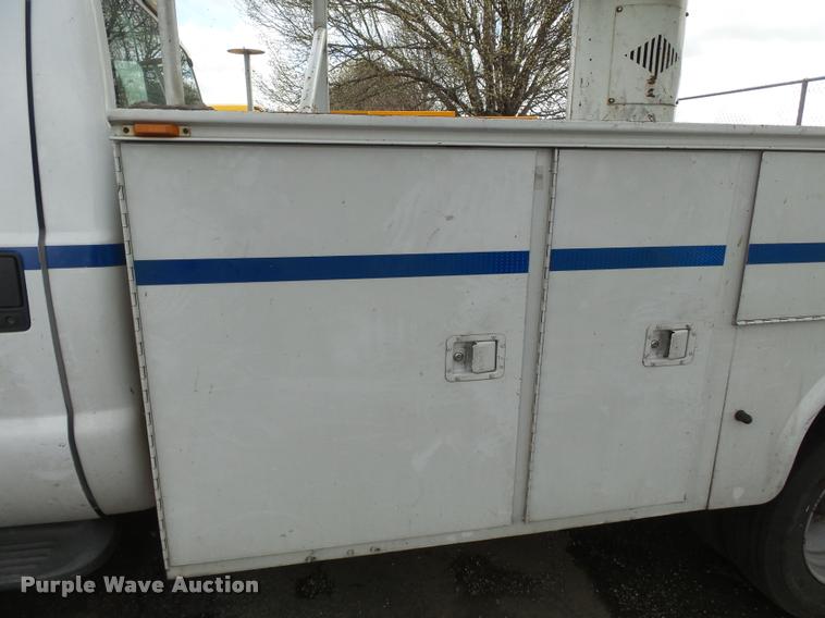 image for item K3334 2009 Ford F550 bucket truck