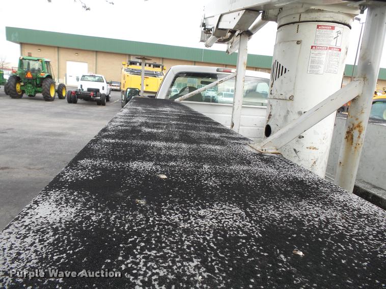 image for item K3334 2009 Ford F550 bucket truck